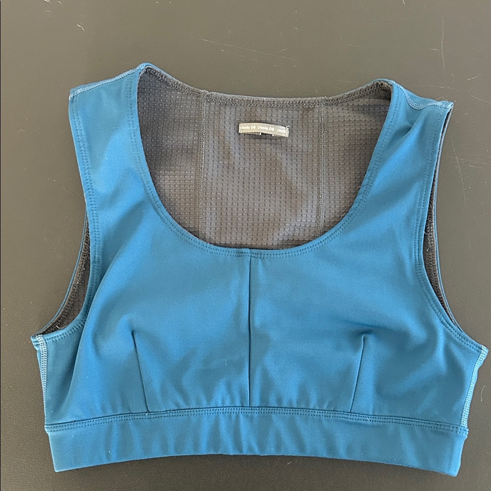Oiselle Flyout Bra